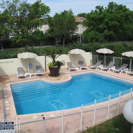 Top Motel Istres Kültér fotó
